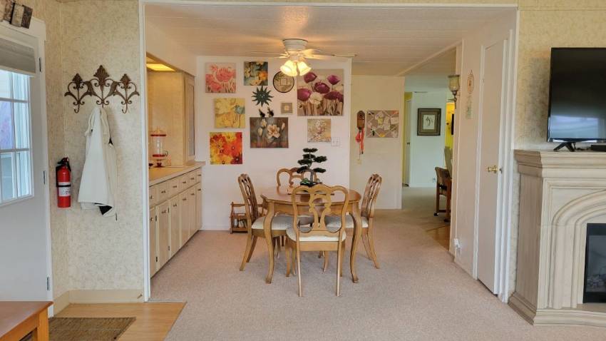 12 Navel Circle a Winter Haven, FL Mobile or Manufactured Home for Sale